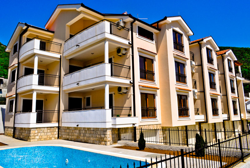 Apartments with sea view Baosici, Herceg Novi