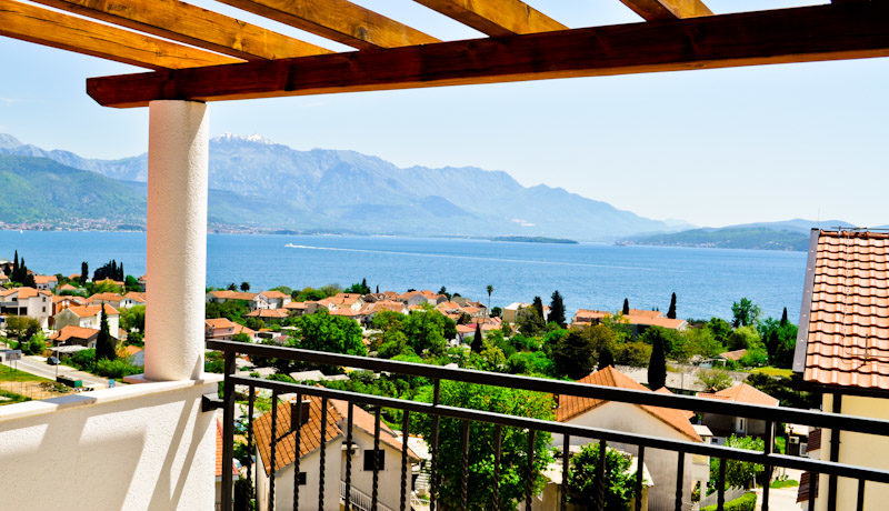 Properties sea view Baosici, Herceg Novi-Top Estate Montenegro