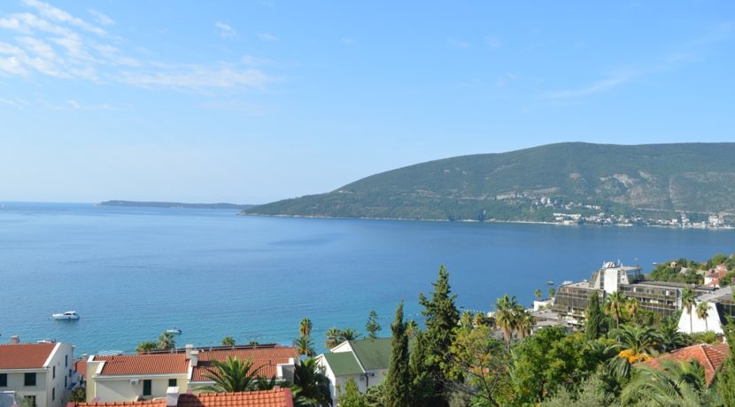 Stan nekretnina sa pogledom Savina, Herceg Novi-Top Estate Montenegro