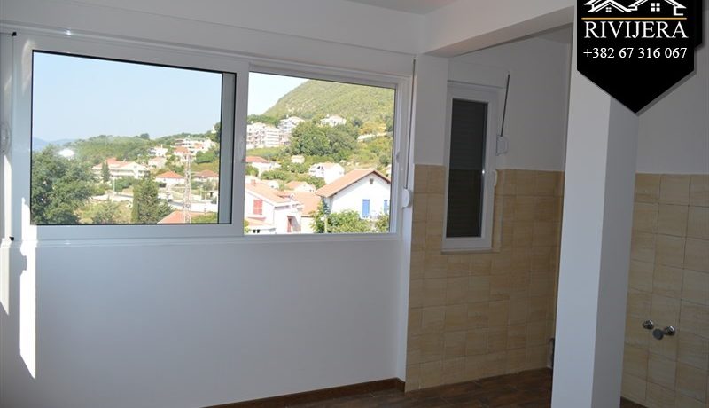Duplex nekretnina Đenovići, Herceg Novi-Top Estate Montenegro