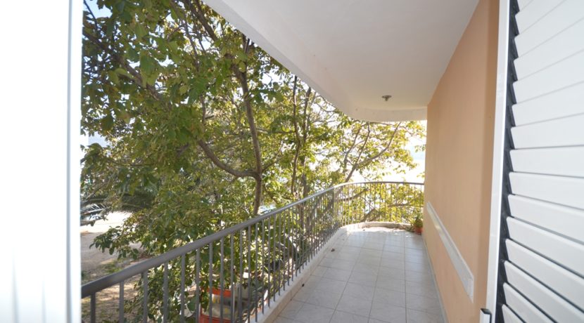 Stan na obali Baošići, Herceg Novi-Top Estate Montenegro