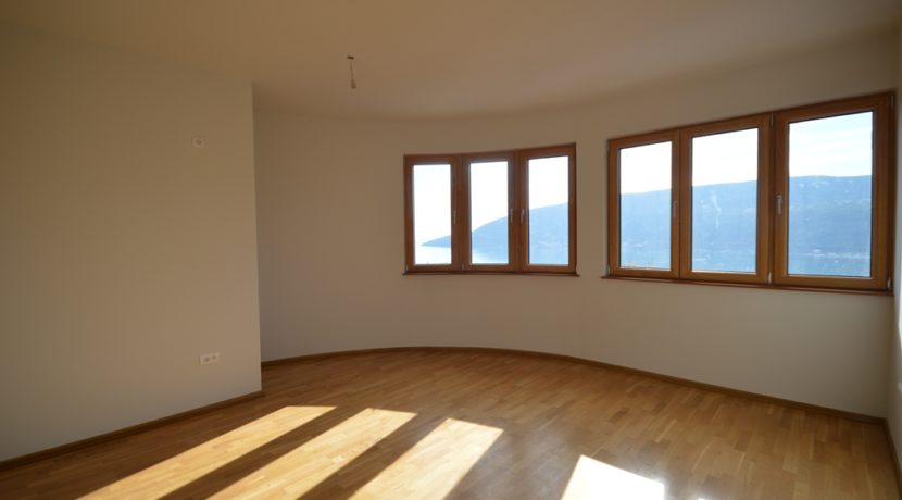 Nekretnine u modernom kompleksu Topla, Herceg Novi-Top Estate Montenegro