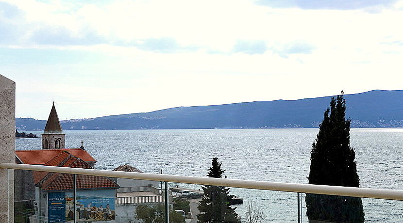Квартира с фантастическим видом на море Донья Ластва, Тиват-Топ недвижимости Черногории