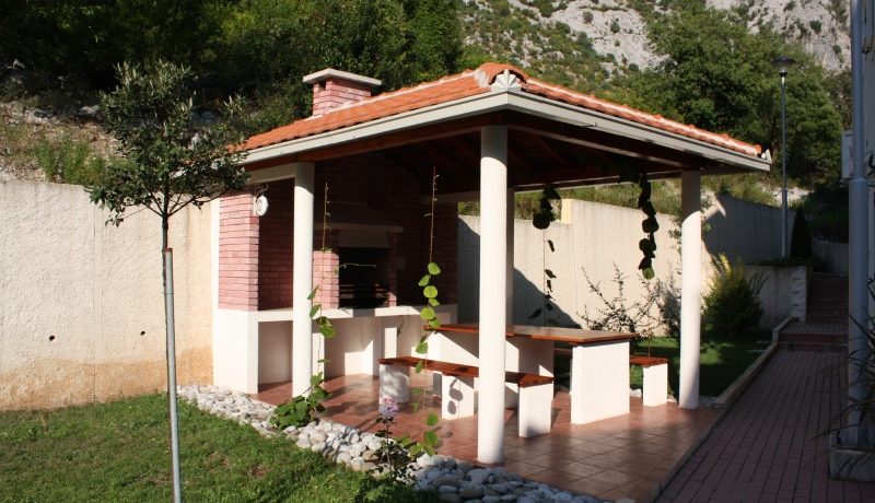 Квартира в Ораховац Котор-Топ недвижимости Черногории