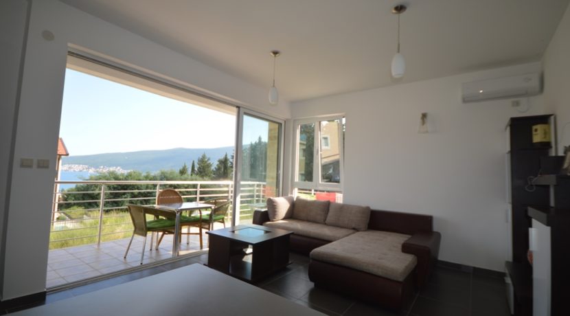 Dachgeschosswohnung Baosici, Herceg Novi-Top Immobilien Montenegro