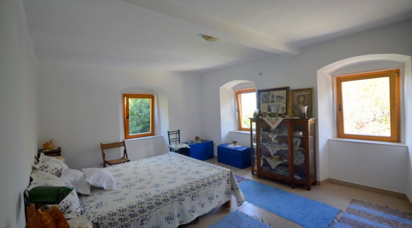 luxury_four_bedroom_apartment_muo_kotor_top_estate_montenegro