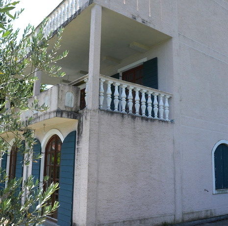 Familienhaus Prcanj, Kotor-Top Immobilien Montenegro