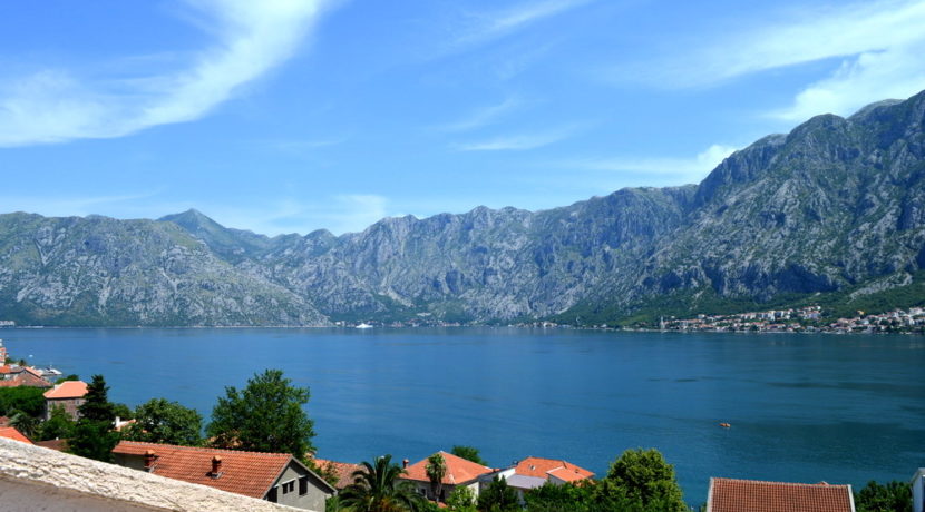 House Prcanj, Kotor-Top Estate Montenegro