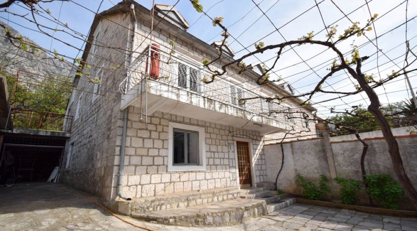 Каменный дом Доброта, Котор-Топ недвижимости Черногории