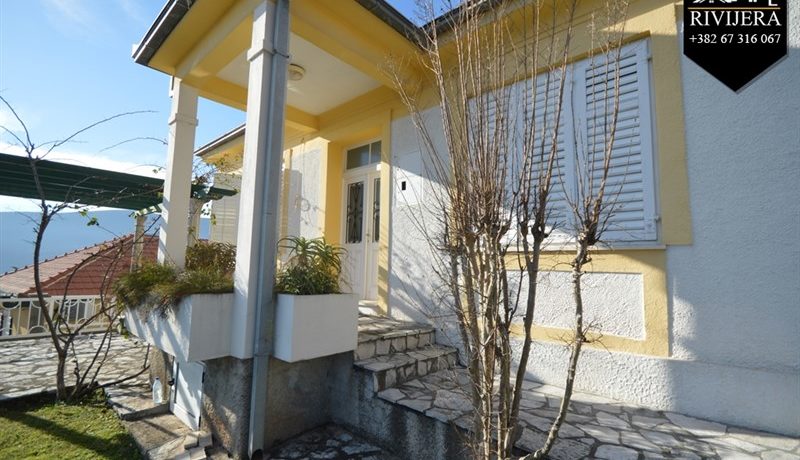 Exklusive villa Zentrum, Herceg Novi-Top Immobilien Montenegro