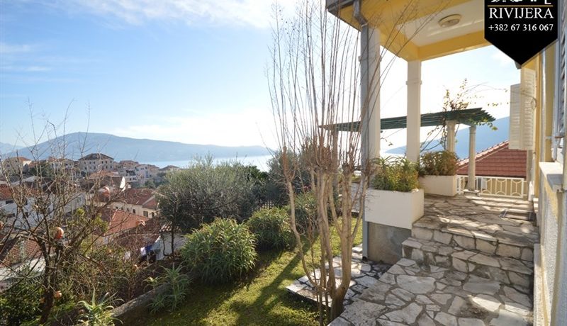 Vila Centar, Herceg Novi-Top Nekretnine Crna Gora