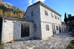 Красивый каменный дом Пераст, Котор-Топ недвижимости Черногории