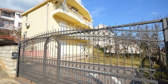 Beautiful family house Baosici, Herceg Novi
