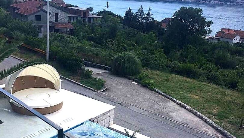 Роскошная вилла с бассейном Свети Стасийе, Котор-Топ недвижимости Черногории