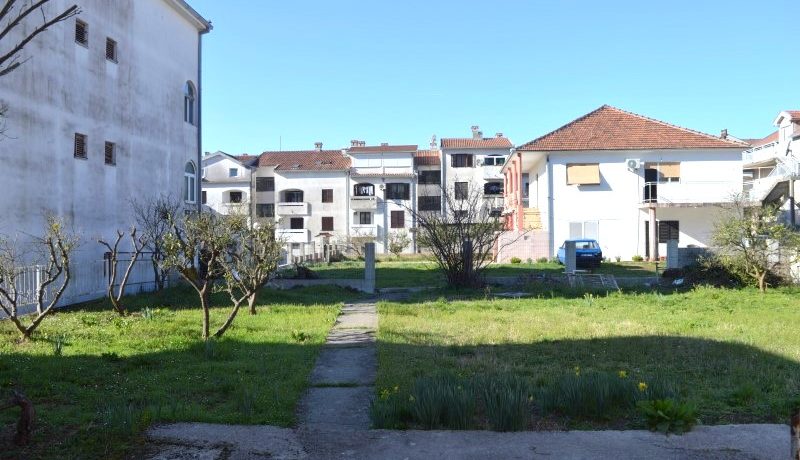 House with plot Seljanovo, Tivat-Top Estate Montenegro