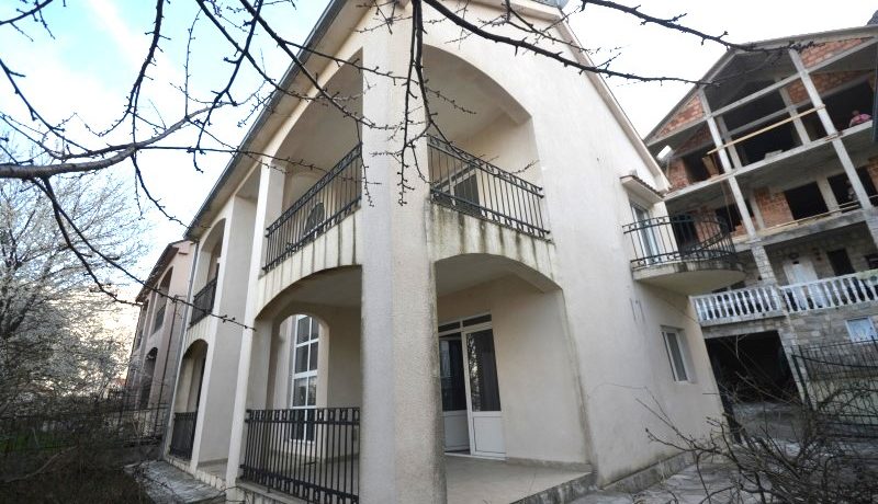 Очень дешевый дом Столив, Котор-Топ недвижимости Черногории