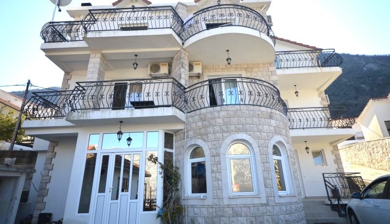 Красивый дом Столив, Котор-Топ недвижимости Черногории