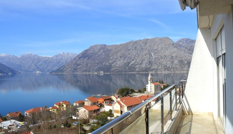 Apartment with sea view Sveti Stasije, Kotor-Top Estate Montenegro