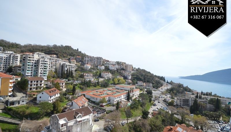 Stan sa pogledom Topla, Herceg Novi-Top Nekretnine Crna Gora