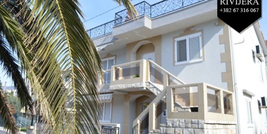 House first line Kumbor, Herceg Novi