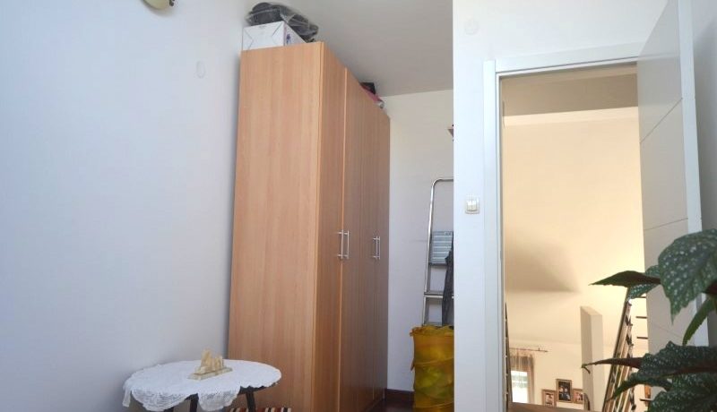 Dachgeschoss Wohnung Dobrota, Kotor-Top Immobilien Montenegro