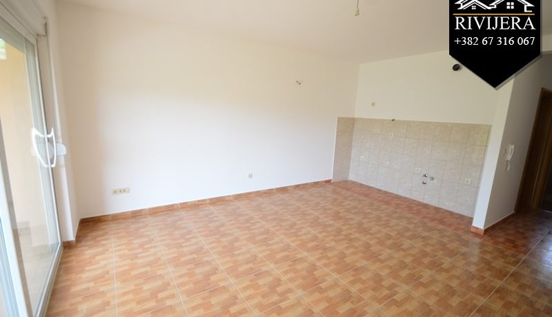 Neopremljen Stan Đenovići, Herceg Novi-Top Nekretnine Crna Gora