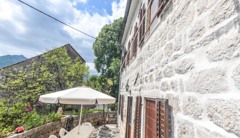 Kamena Kuća Perast, Kotor-Top Nekretnine Crna Gora