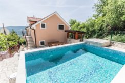 Haus mit Swimming pool Suscepan, Herceg Novi-Top Immobilien Montenegro