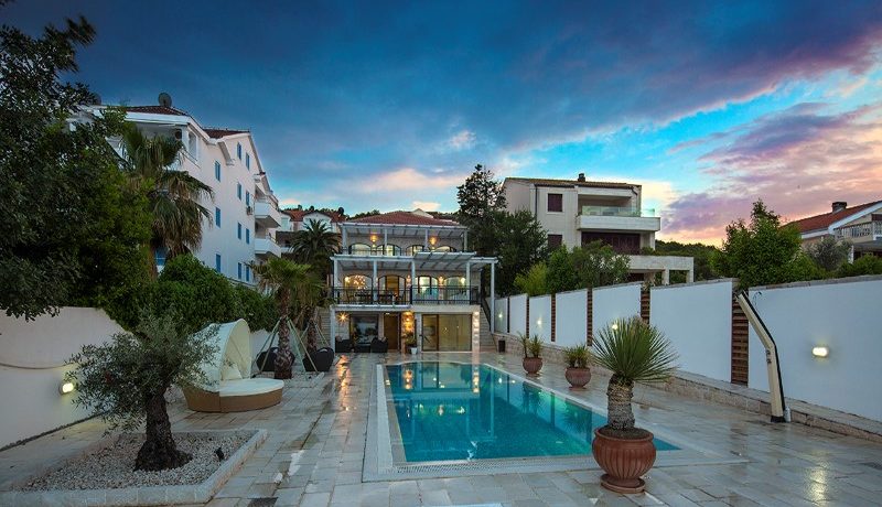 Einzigartige Luxusvilla, Tivat-Top Immobilien Montenegro