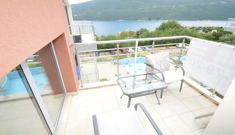 Apartment with pool Djenovici, Herceg Novi-Top Estate Montenegro