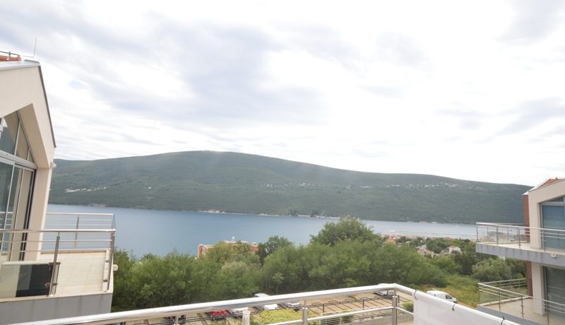 Wohnung mit Pool Djenovici, Herceg Novi-Top Immobilien Montenegro