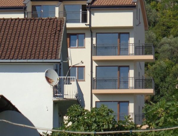 Neue Einzimmerwohnung Gornji Kalimanj, Tivat-Top Immobilien Montenegro