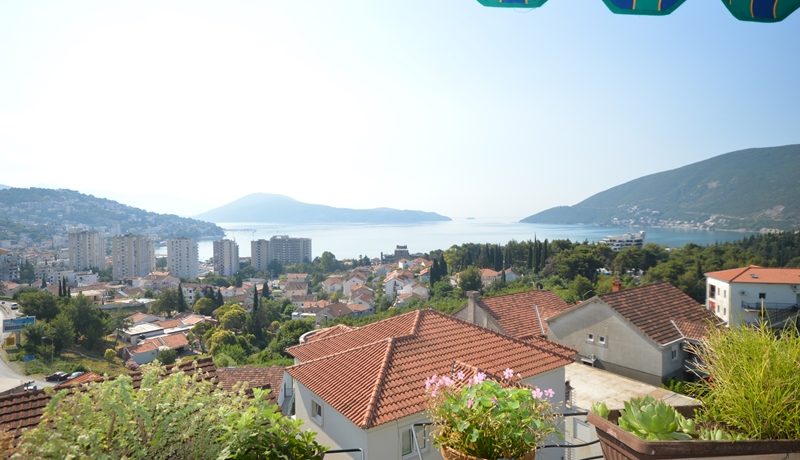 Einzimmerwohnung mit Meerblick Gomila, Igalo, Herceg Novi-Top Immobilien Montenegro