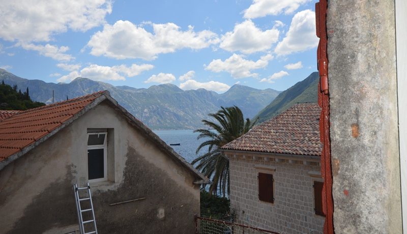 Studio Wohnung in einem Steingebäude Perast, Kotor-Top Immobilien Montenegro