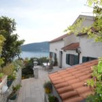 Geräumiges Haus mit wunderschönem Meerblick Herceg Novi-Top Immobilien Montenegro