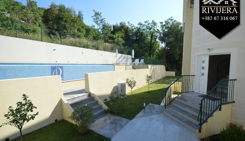 Neue Wohnanlage mit Pool Bijela, Herceg Novi-Top Immobilien Montenegro