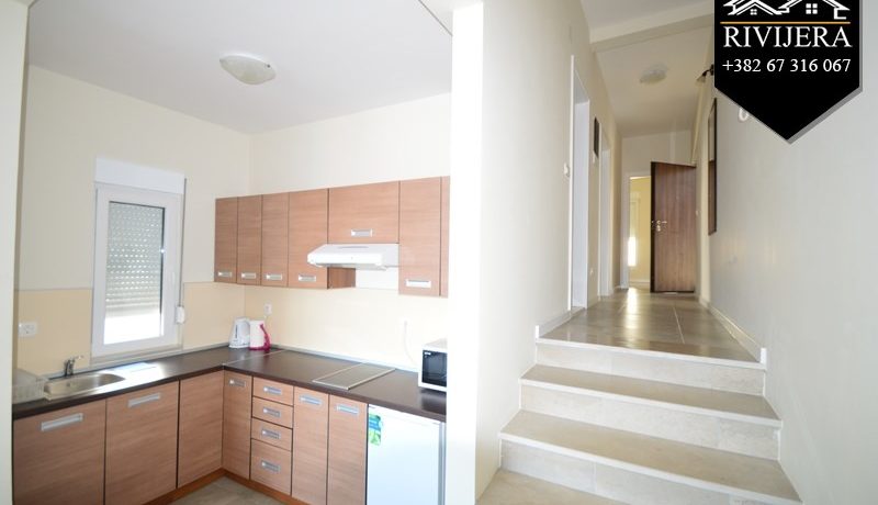 Neue Zwei Zimmer Luxuswohnung Bijela, Herceg Novi-Top Immobilien Montenegro