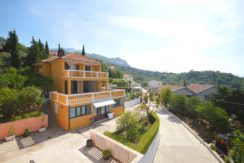 Beautiful two houses with big plot Topla, Herceg Novi-Top Estate Montenegro