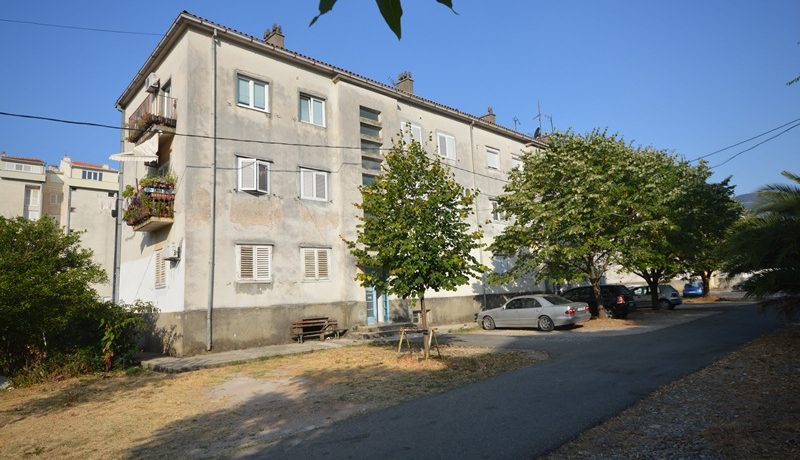 Apartment for renovation Seljanovo, Tivat-Top Estate Montenegro