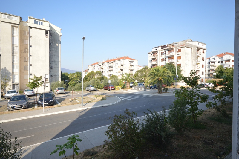 Apartment for renovation Seljanovo, Tivat