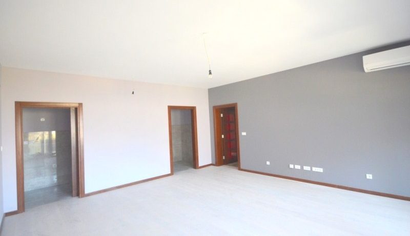 New four bedroom flat Skaljari, Kotor-Top Estate Montenegro