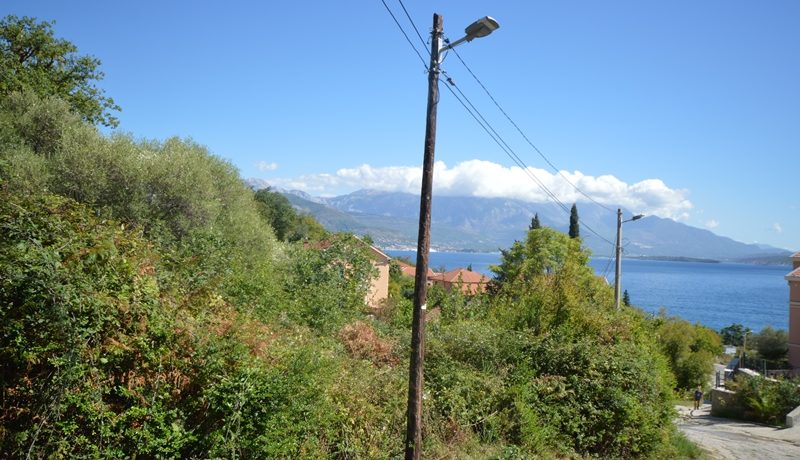 Plot in a sunny location Baosici, Herceg Novi-Top Estate Montenegro
