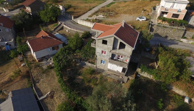 Kuća na sprat Češljar, Tivat-Top Nekretnine Crna Gora