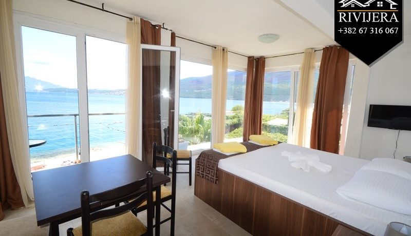 Apartment on the seashore Djenovici, Herceg Novi-Top Estate Montenegro