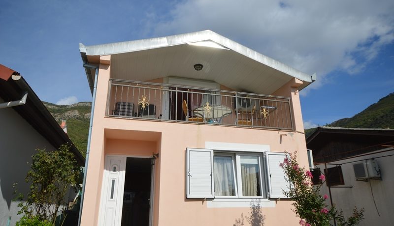 Lovely house near sea Baosici, Herceg Novi-Top Estate Montenegro