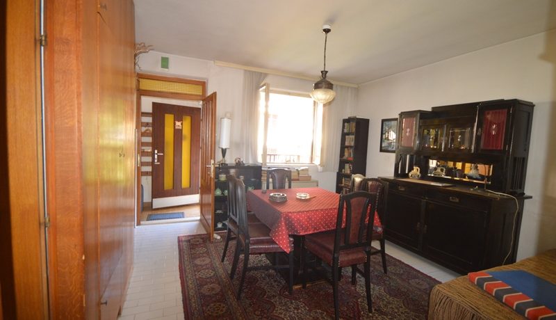 Günstige Zwei Zimmer Wohnung Meljine, Herceg Novi-Top Immobilien Montenegro