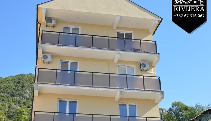 Новая квартира с возможностью разделения Кумбор, Герцег Нови-Топ недвижимости Черногории