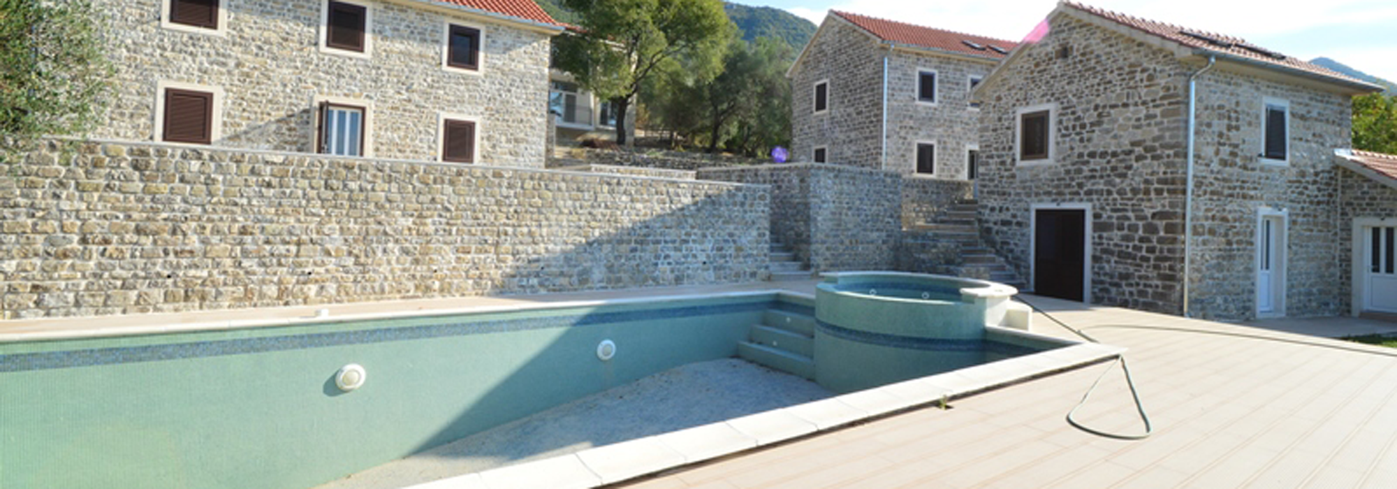 Attractive complex Zelenika, Herceg Novi