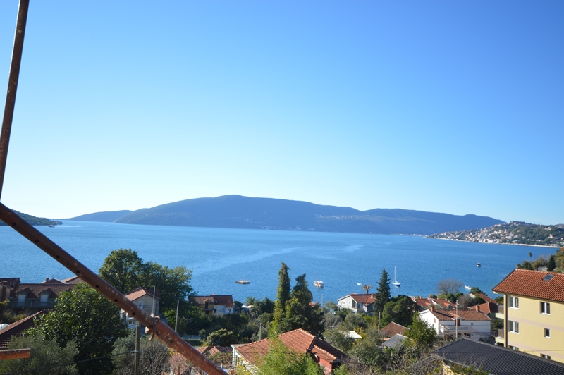 New Building, Penthouse apartment in Kumbor, Herceg Novi