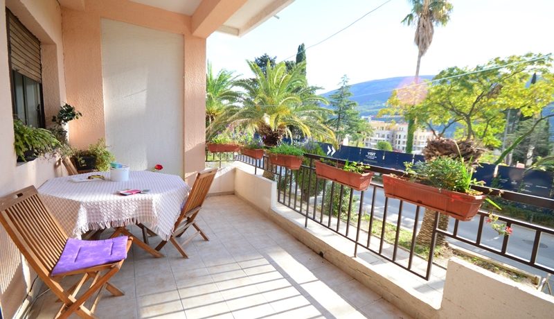 Two bedroom flat near Portonovi, Kumbor, Herceg Novi-Top Estate Montenegro